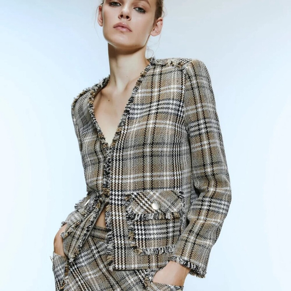 ZARA Tweed Frayed Plaid Blazer Cropped XS - Picture 1 of 16